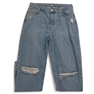 ✨ FOREVER 21 High Waisted Distressed Mom Jeans 🛍️